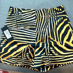NWT- Marciano Shorts- Size 10